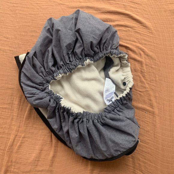 Skip Hop Car Seat Cover - Picture 3 of 3